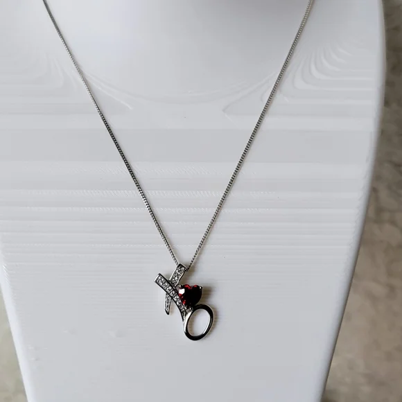 Genuine Diamonds and Garnet Pendant Sterling Silver Necklace 18" - Picture 4 of 9